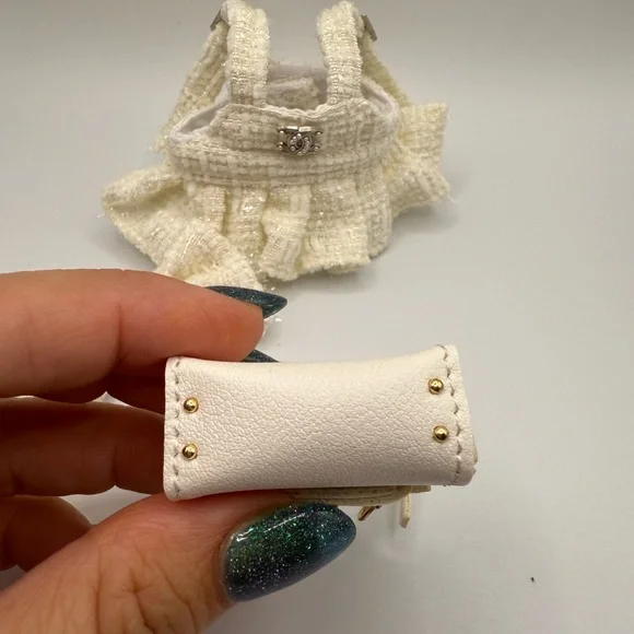 Labubu outfit, dress, headband and handbag. (Doll not included) - Picture 6 of 6